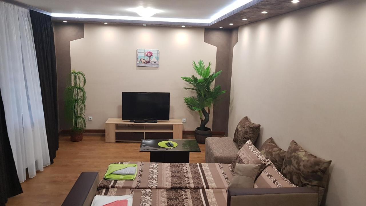 Studio Kamelia คาซานลัก ภายนอก รูปภาพ