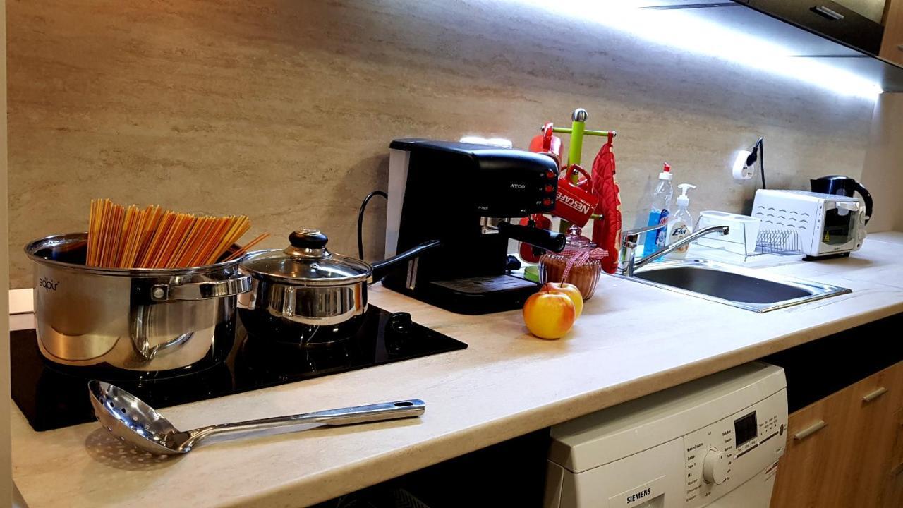 Studio Kamelia คาซานลัก ภายนอก รูปภาพ